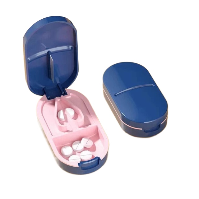 Portable pill box, travel pill box, 7-day pill box, weekly pill box