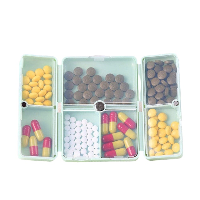 Portable pill box, travel pill box, 7-day pill box, weekly pill box